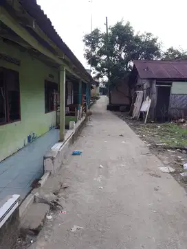 Rumah 2 Pintu  Lokasi  dekat Kolam Renang  Mega  Limau Manis Tg Morawa