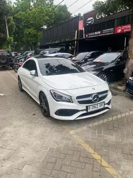 Mercedes Benz CLA 200 AMG 2018