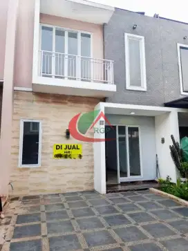 Jual cepat BU rumah baru siap huni