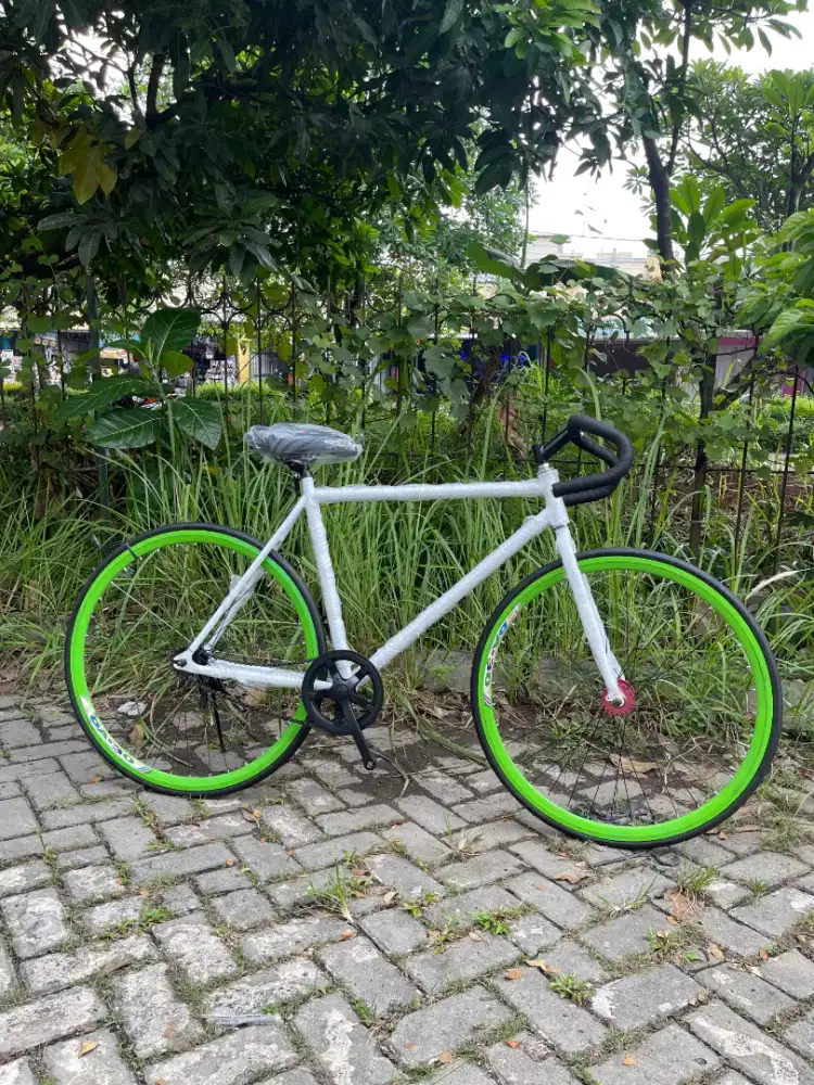 Sepeda Fixie Baru