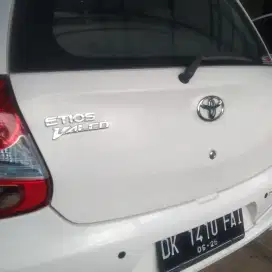 Etios valco, putih, 2013