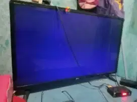 Dijual cepet tv lcd LG