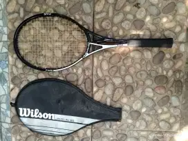 Raket tenis Wilson javenlin 95 original bekas bagus