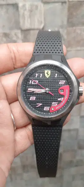 Scuderia Ferrari
Men's SF102 Lap Time Watch (0830014) Original