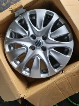 Velg Suzuki Baleno Hatchback