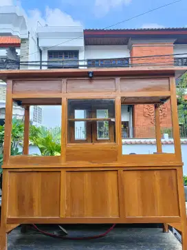 Rombong Bakso & Meja Kasir / Meja Bar