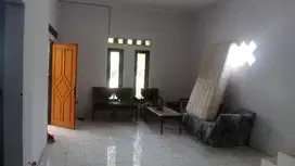 Rumah type 150  /165 meter SHM siap huni di komplek rivaria