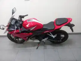 Honda cbr 150 r