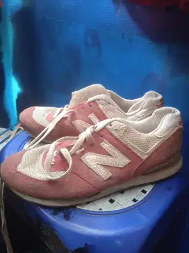 sepatu new balance