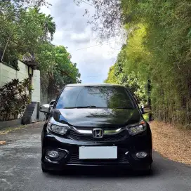 [Promo Dp Mulai 6 Jt ]  All New Brio E CVT Black Up Urbanite