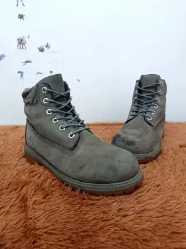 Sepatu Timberland boots