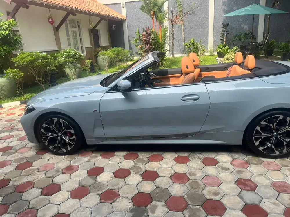 Jual BMW 430i Coupe Confertible!!mobil baru harga second!!!