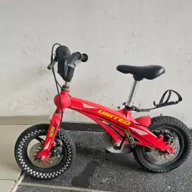 Sepeda anak United Aero (Preloved)