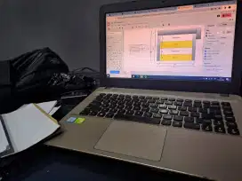 Laptop Asus X441UV 8/500 HDD