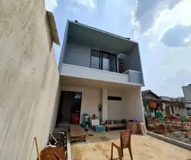 Rumah 2 lantai, termurah, 5 menit ke tol JORR, bisa DP 0%‰