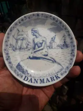 Antik vintage piring keramik dim 11 cm negara denmark eropa mulus