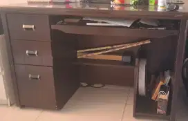 MEJA KERJA BELAJAR INFORMA