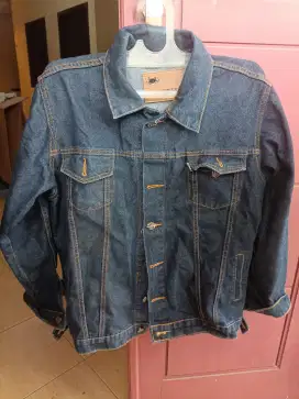 Jaket jeans pria