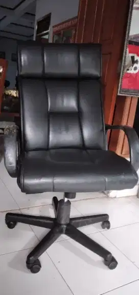 Dijual KURSI PUTAR BESAR