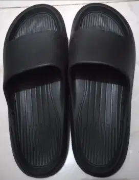 Sandal spon super ringan & empuk