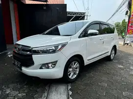 TOYOTA INNOVA REBORN 2.4V DIESEL AT 2017 PUTIH