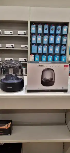 HARMAN KARDON AURA 3