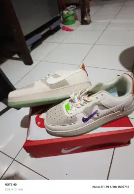 Sepatu legue legas