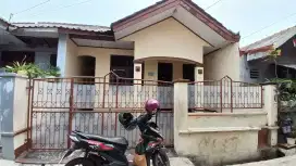 RUMAH DIJUAL KAWASAN DEPOK 2 TIMUR DALAM