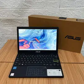 Asus E210MAO,Processor Intel Celeron N4020 Ram 8GB SSD 512GB