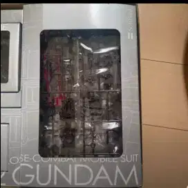 Diecast gundam, with box & dvd