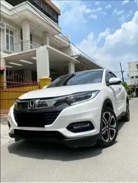Dijual HRV 1.5 Special Edition Tahun  2019 Warna Putih mulus!