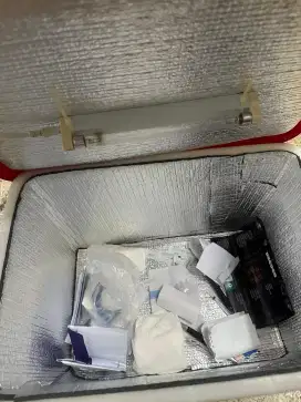 Kotak container UV untuk sterilisasi barang2 kering