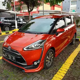 Toyota Sienta Q AT 2017 angsuran cuma 3.878 tenor 6 th