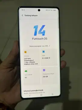 Vivo V30 8/256 5G fullset mulus msh garansi