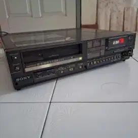 Sony SL-800ME Cassette Recorder Super Betamax Video Player Jadul