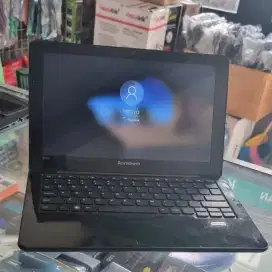 Netbook lenovo s206 siap pakai ada minus