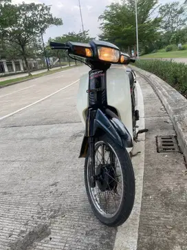 Honda astrea legenda