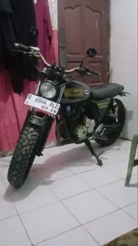 Custom Scrambler basic Yamaha scorpio 225cc