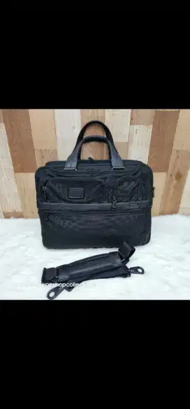 Tumi alpha 2 expandable briefcase original