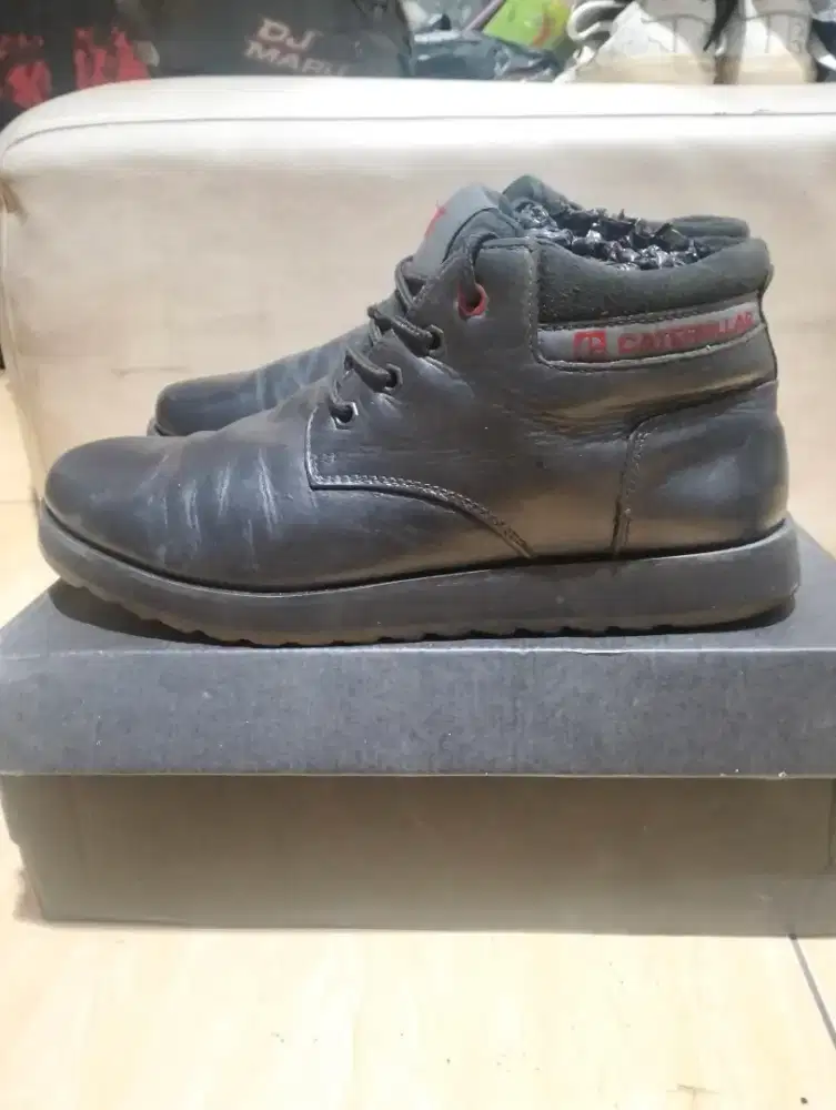 CATERPILLAR BOOTS MIDLE SIZE 41 UPSIZE INSOLE 27CM KONDISI JOS