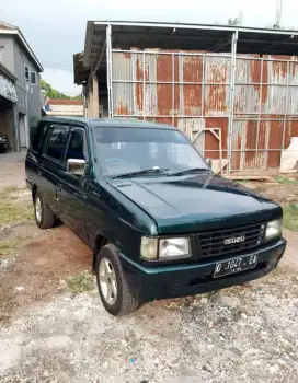 Mulus Istimewa ! Isuzu Panther Royale 2.5 Manual Diesel Hijau 1997