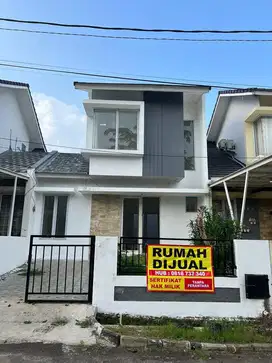 Rumah dijual di Serpong Park