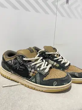 Nike SB Dunk Low Travis