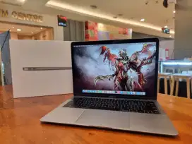 Macbook Air Retina 2018 ,grey