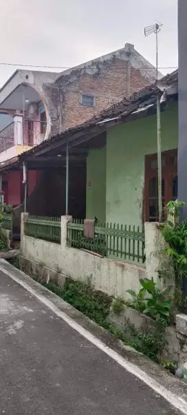 Rumah hitung tanah murah UNS