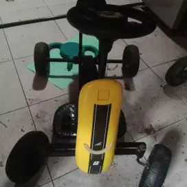 Tributto gokart elektrik