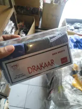 CD pria Drakaar