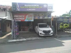 Rumah dan Toko Cocok Untuk Usaha & Investasi (Pinggir Jalan Raya)