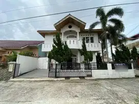 Rumah mewah area lemabang