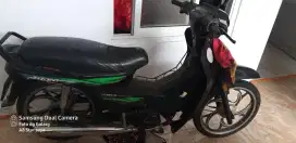 Honda astrea grand